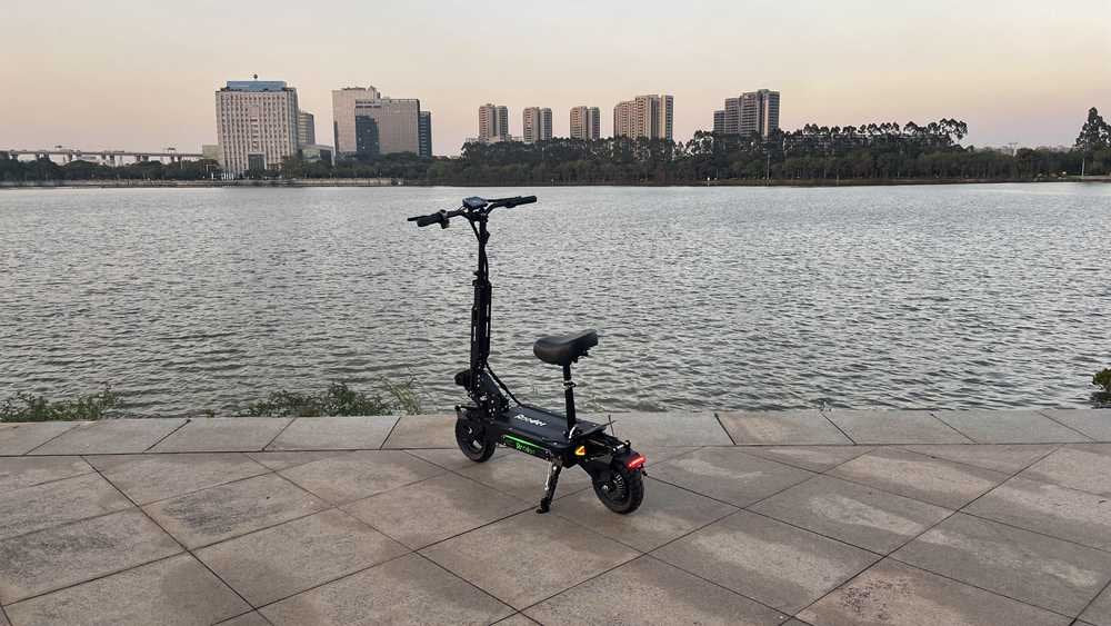 Lightweight Folding Electric Scooter With Seat dealers